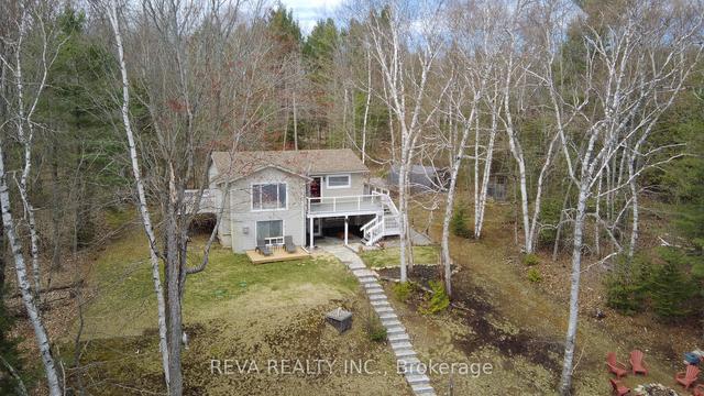 1724 Lewis Rd, House detached with 2 bedrooms, 2 bathrooms and 5 parking in Highlands East ON | Image 1