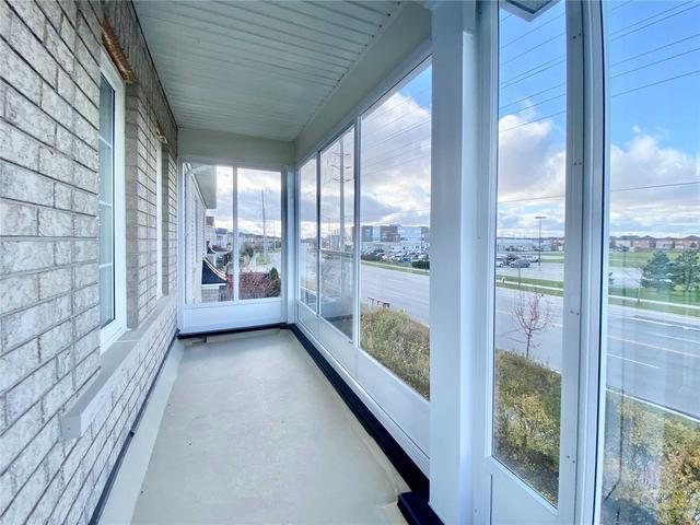 5688 Pegasus St, House detached with 4 bedrooms, 3 bathrooms and 4 parking in Mississauga ON | Image 3