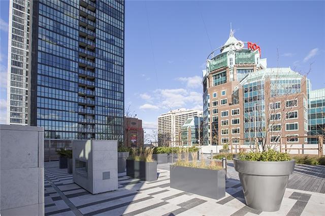 1001 - 101 Charles St E, Condo with 2 bedrooms, 2 bathrooms and 1 parking in Toronto ON | Image 18