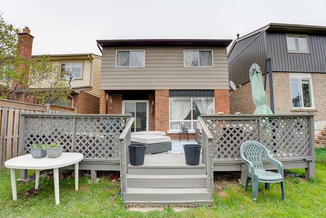 734 Briar Cres, House detached with 4 bedrooms, 3 bathrooms and 4 parking in Milton ON | Image 26