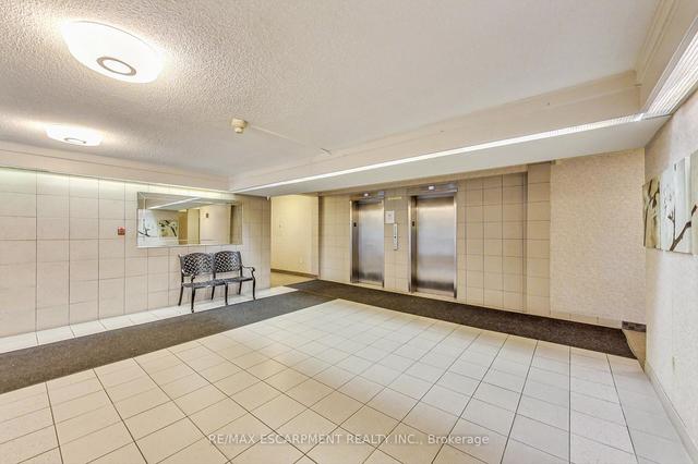 409 - 1964 Main St W, Condo with 3 bedrooms, 2 bathrooms and 1 parking in Hamilton ON | Image 34
