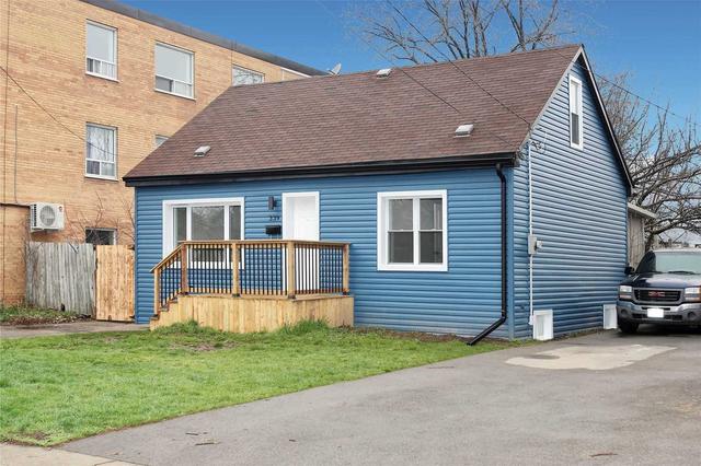 339 Melvin Ave, House detached with 3 bedrooms, 2 bathrooms and 2 parking in Hamilton ON | Image 12