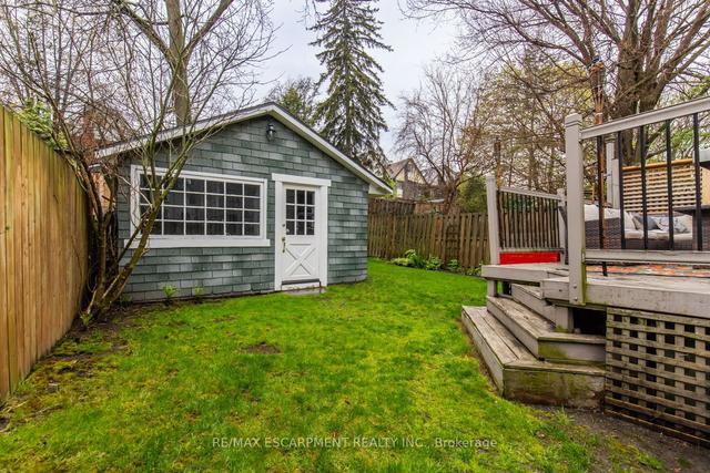 463 Charlton Ave W, House detached with 3 bedrooms, 1 bathrooms and 3 parking in Hamilton ON | Image 29