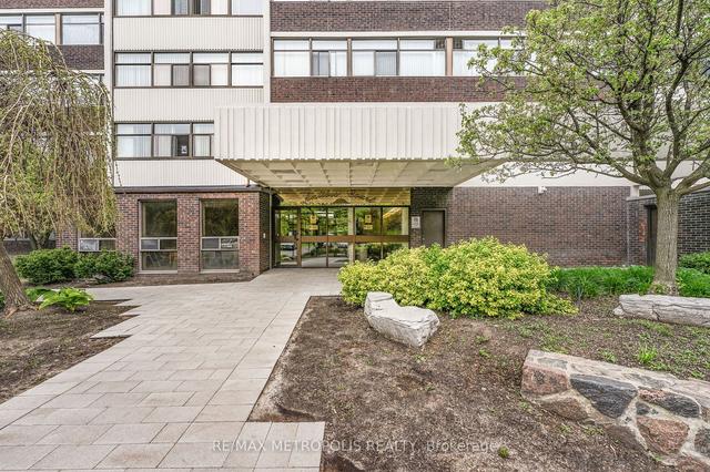 2501 - 100 Antibes Dr, Condo with 2 bedrooms, 1 bathrooms and 1 parking in Toronto ON | Image 36