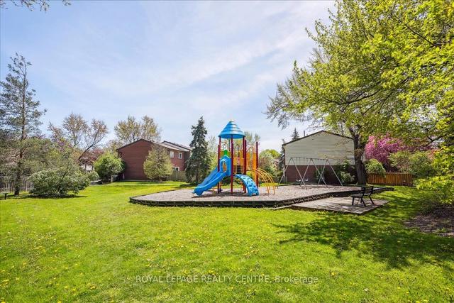 97 - 2779 Gananoque Dr, Townhouse with 3 bedrooms, 1 bathrooms and 1 parking in Mississauga ON | Image 33