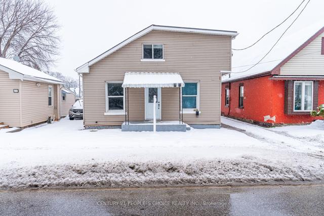 413 St. Paul Ave, House detached with 2 bedrooms, 2 bathrooms and 4 parking in Brantford ON | Image 1