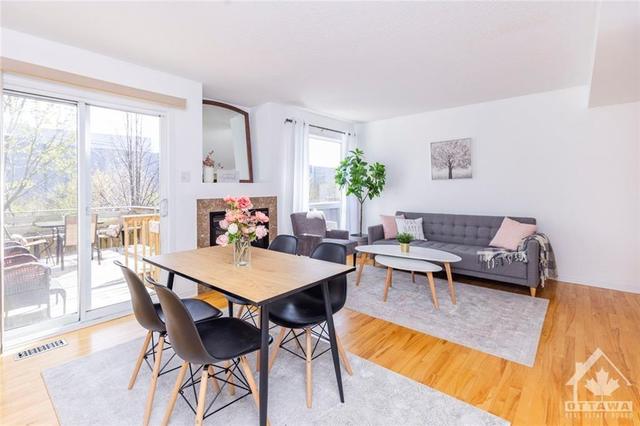 2066 Avenue P Ave, Townhouse with 3 bedrooms, 3 bathrooms and 3 parking in Ottawa ON | Image 13
