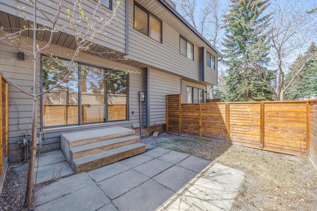 private and fully fenced yard | Image 23