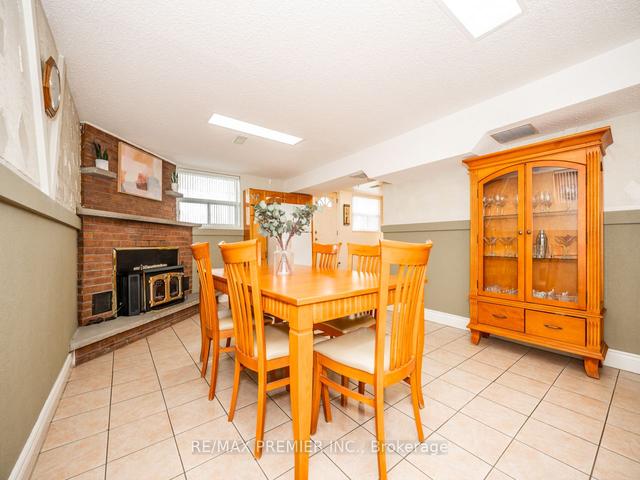 8 Courage Ave, House semidetached with 3 bedrooms, 2 bathrooms and 5 parking in Toronto ON | Image 22