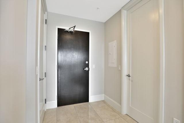 LPH4 - 112 King St E, Condo with 2 bedrooms, 2 bathrooms and 2 parking in Hamilton ON | Image 2
