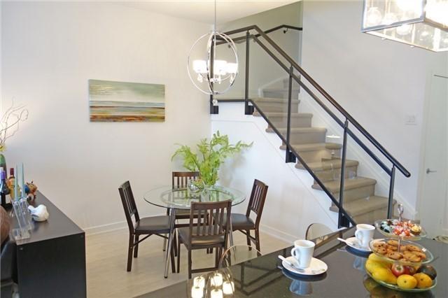 TH03 - 33 Singer Ct, Townhouse with 2 bedrooms, 3 bathrooms and 1 parking in Toronto ON | Image 4