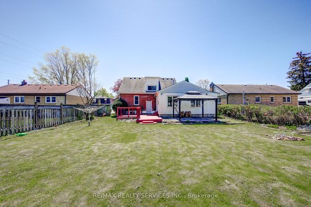 1632 Haig St, House detached with 5 bedrooms, 2 bathrooms and 4 parking in London ON | Image 33
