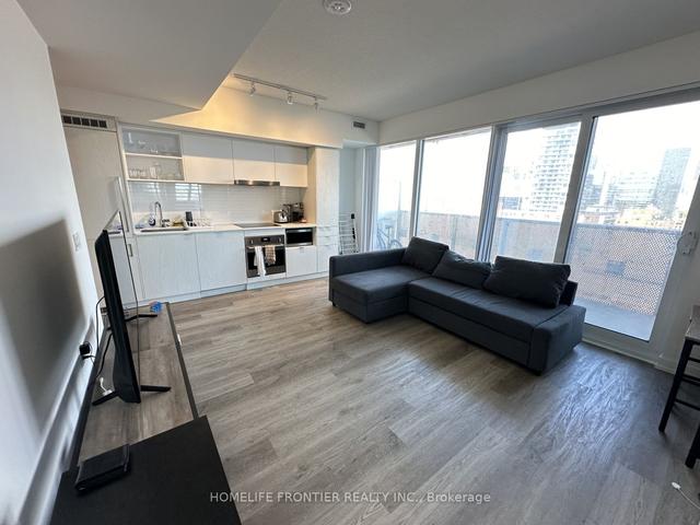 1605 - 55 Cooper St, Condo with 2 bedrooms, 2 bathrooms and 0 parking in Toronto ON | Image 14