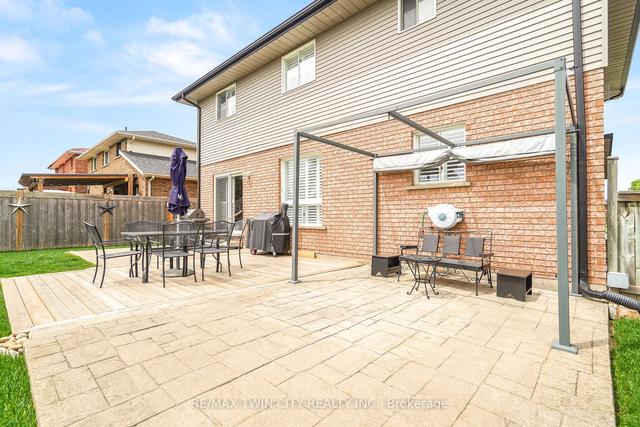 38 Royal Oak Dr, House detached with 3 bedrooms, 3 bathrooms and 4 parking in Brantford ON | Image 31