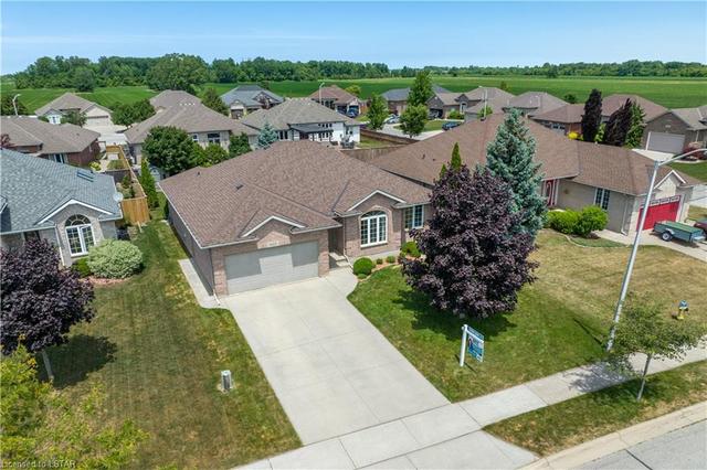1622 Heritage Park Drive, House detached with 4 bedrooms, 2 bathrooms and 4 parking in Sarnia ON | Image 39