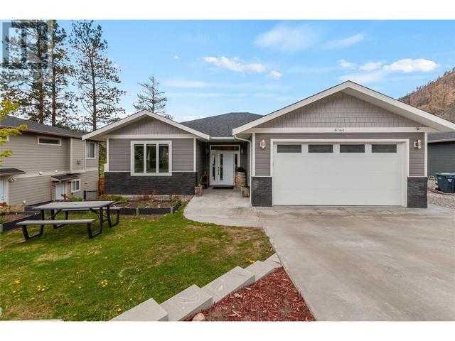 8764 Palmer Pl, House detached with 3 bedrooms, 3 bathrooms and 2 parking in Summerland BC | Image 1