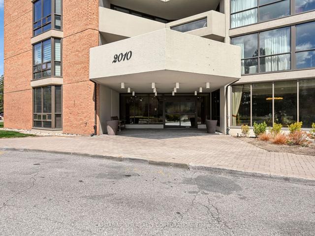 1405 - 2010 Islington Ave, Condo with 2 bedrooms, 2 bathrooms and 2 parking in Toronto ON | Image 31