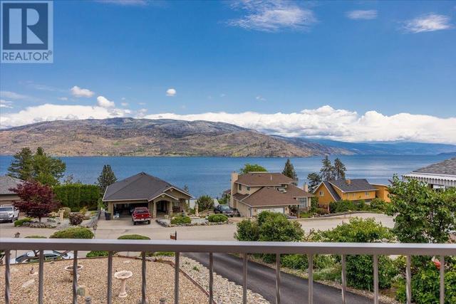 6514 Ferguson Pl, House detached with 4 bedrooms, 2 bathrooms and 7 parking in Peachland BC | Image 35