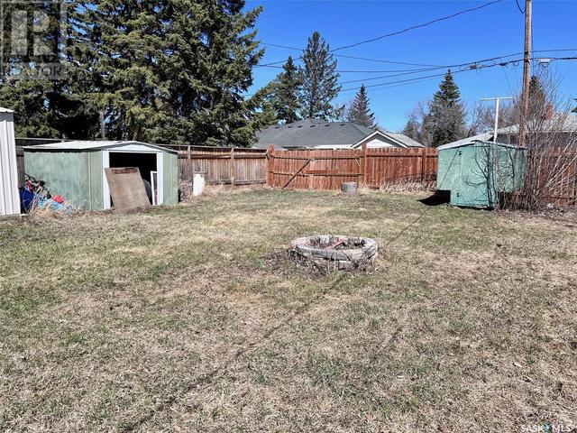 106 Stovel Ave W, House detached with 3 bedrooms, 1 bathrooms and null parking in Melfort SK | Image 19