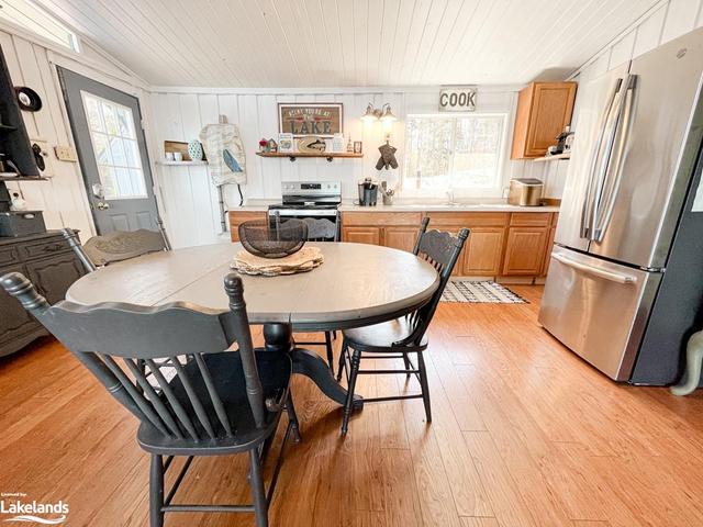 66 Harris Lake, House detached with 3 bedrooms, 1 bathrooms and null parking in Parry Sound, Unorganized, Centre Part ON | Image 15