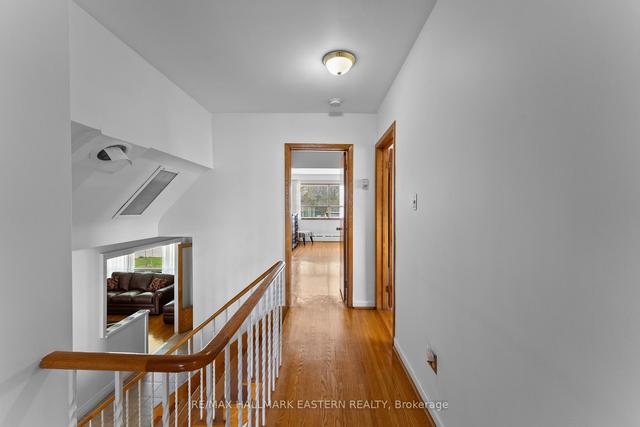 167 Regina Ave, House detached with 3 bedrooms, 3 bathrooms and 6 parking in Toronto ON | Image 10