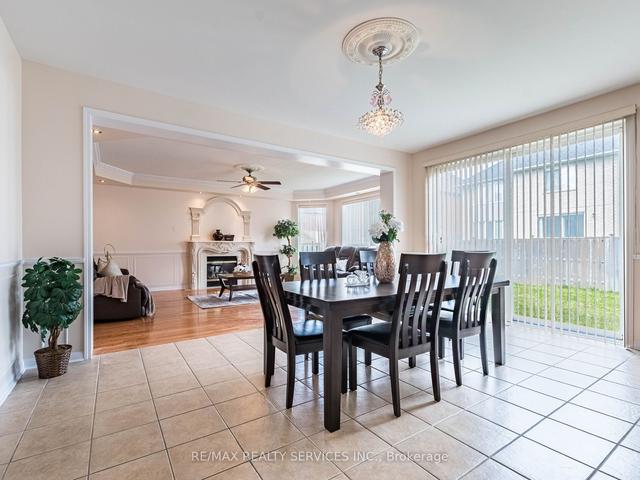 4 Latania Blvd, House detached with 5 bedrooms, 4 bathrooms and 6 parking in Brampton ON | Image 11