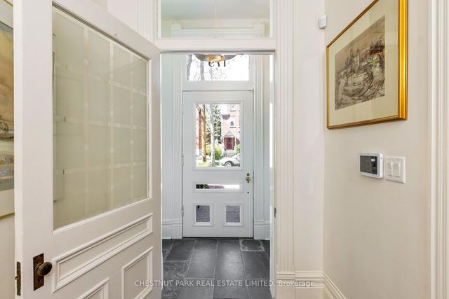 179 Cottingham St, House semidetached with 2 bedrooms, 4 bathrooms and 3 parking in Toronto ON | Image 12