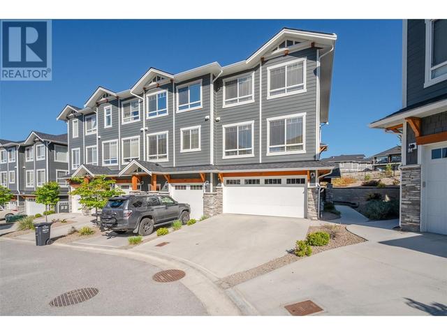 132 - 1115 Holden Rd, House attached with 3 bedrooms, 2 bathrooms and 4 parking in Penticton BC | Image 2