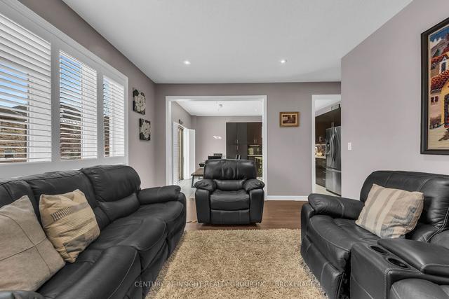 211 Vinton Rd, House detached with 4 bedrooms, 4 bathrooms and 4 parking in Hamilton ON | Image 9