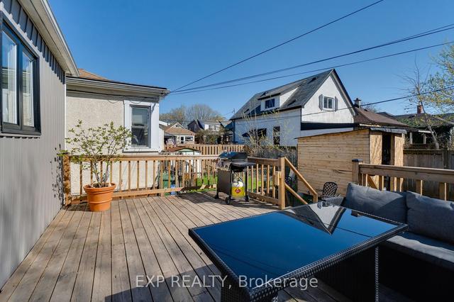 202 Roxborough Ave, House detached with 2 bedrooms, 2 bathrooms and 1 parking in Hamilton ON | Image 26