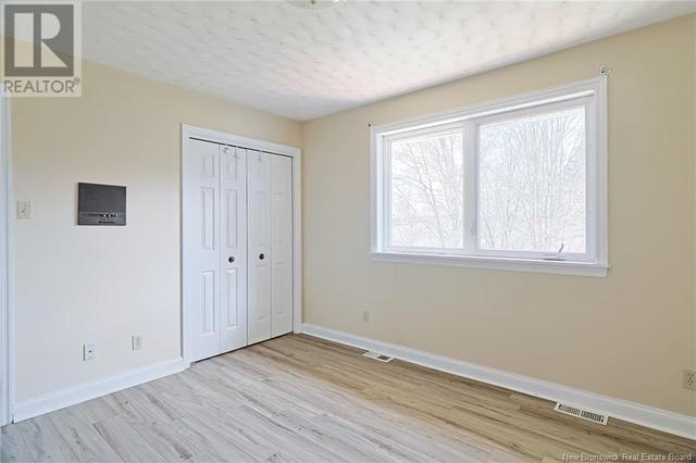 46 Rosewood Dr, House detached with 4 bedrooms, 2 bathrooms and null parking in Fredericton NB | Image 32