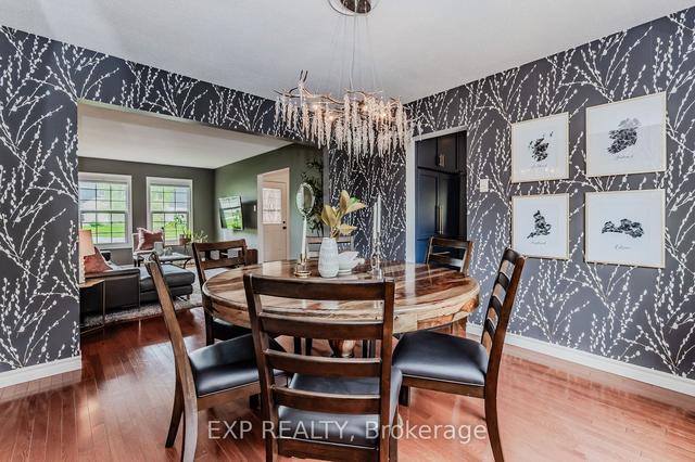 34 Deerwood Cres, House detached with 4 bedrooms, 4 bathrooms and 6 parking in Kitchener ON | Image 3