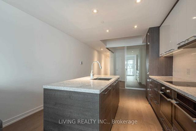 3008 - 488 University Ave, Condo with 2 bedrooms, 2 bathrooms and 1 parking in Toronto ON | Image 20