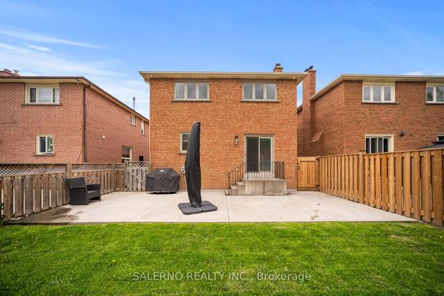 43 Sungold Ct, House detached with 4 bedrooms, 4 bathrooms and 5.5 parking in Vaughan ON | Image 35