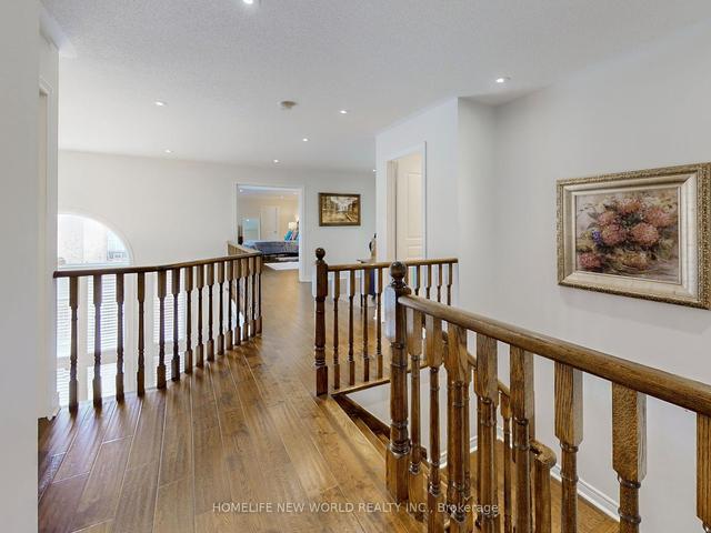 11 Honey Glen Ave, House detached with 4 bedrooms, 3 bathrooms and 5 parking in Markham ON | Image 16