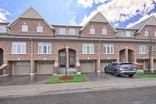 7 Burtonbury Lane, House attached with 3 bedrooms, 3 bathrooms and 1 parking in Ajax ON | Image 3
