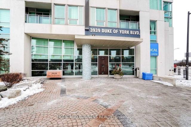 104 - 3939 Duke Of York Blvd, Townhouse with 2 bedrooms, 3 bathrooms and 2 parking in Mississauga ON | Image 8