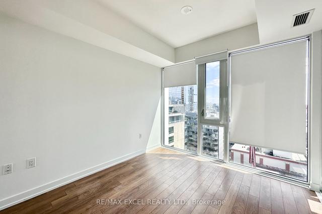 1710 - 158 Front St E, Condo with 1 bedrooms, 1 bathrooms and 0 parking in Toronto ON | Image 7