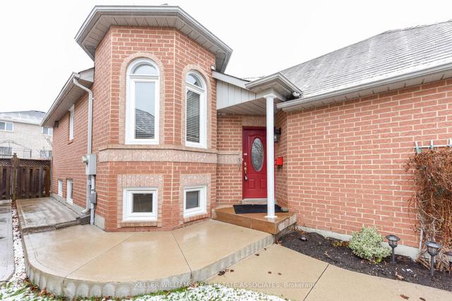 21 Springview Dr, House detached with 2 bedrooms, 1 bathrooms and 4 parking in Brampton ON | Image 12