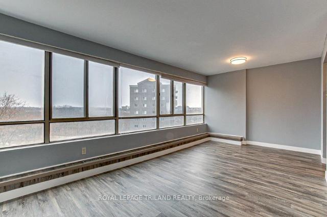 804 - 570 Proudfoot Lane, Condo with 2 bedrooms, 2 bathrooms and 1 parking in London ON | Image 21