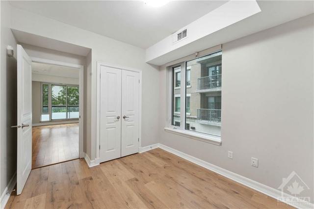 305 - 238 Besserer St, Condo with 2 bedrooms, 2 bathrooms and 1 parking in Ottawa ON | Image 22