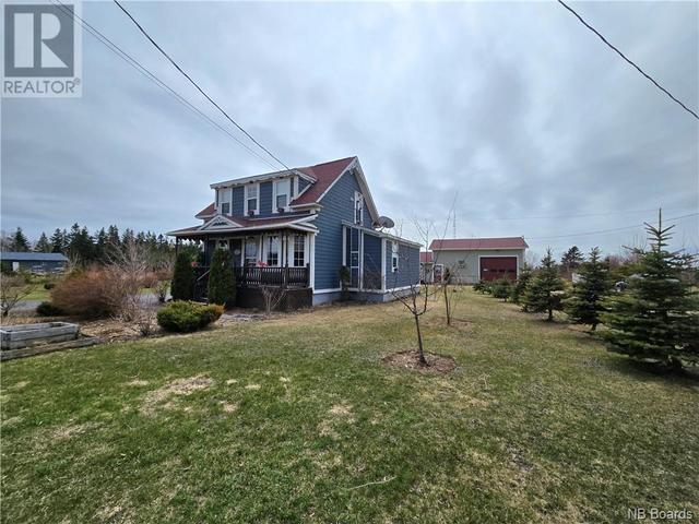 6569 Route 313, House detached with 2 bedrooms, 1 bathrooms and null parking in Shippagan P NB | Image 1