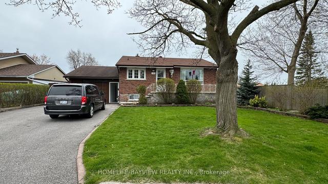 BSMT - 706 Hewson Dr, House detached with 2 bedrooms, 1 bathrooms and 1 parking in Pickering ON | Image 3