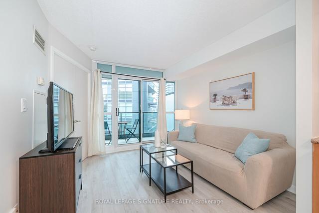 1012 - 600 Fleet St, Condo with 1 bedrooms, 1 bathrooms and 1 parking in Toronto ON | Image 7