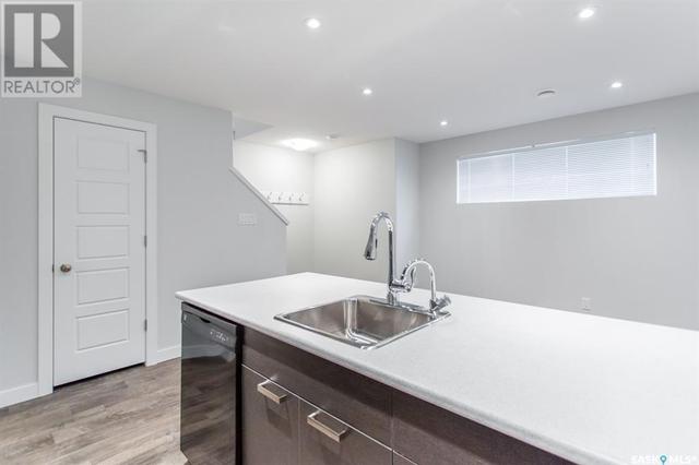 2217 Wascana St, House detached with 5 bedrooms, 4 bathrooms and null parking in Regina SK | Image 15