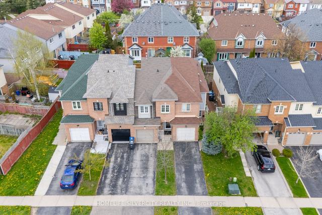77 Ural Cir, House attached with 3 bedrooms, 3 bathrooms and 2 parking in Brampton ON | Image 34
