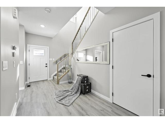 45 - 130 Hawks Ridge Bv Nw, House attached with 4 bedrooms, 3 bathrooms and null parking in Edmonton AB | Image 5