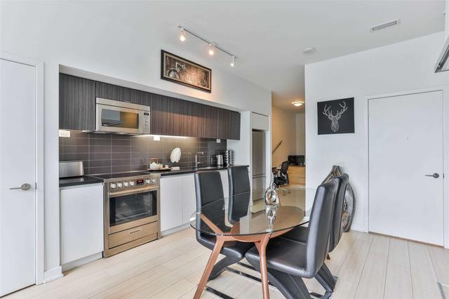 th#5 - 56 Dan Leckie Way, Townhouse with 3 bedrooms, 3 bathrooms and 2 parking in Toronto ON | Image 4