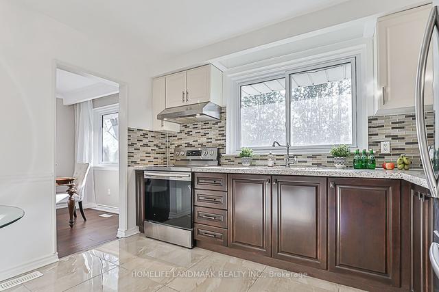 6 Willowgate Dr, House detached with 4 bedrooms, 2 bathrooms and 9 parking in Markham ON | Image 3