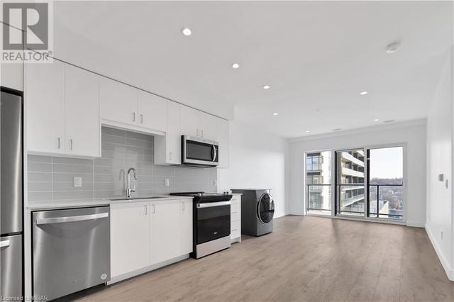 1405 - 15 Glebe Street, Condo with 1 bedrooms, 1 bathrooms and 1 parking in Cambridge ON | Image 3